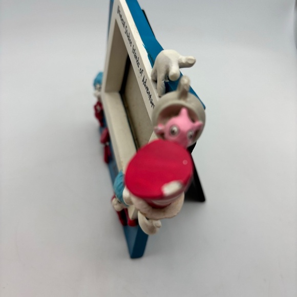 Universal Dr. Seuss Cat in the Hat Islands of Adventure Freestanding Photo Frame - Picture 8 of 16